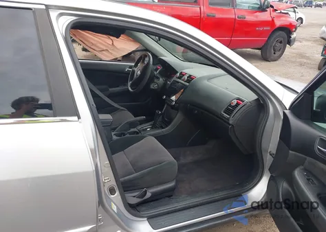 2005 Honda Accord 2.4 Lx из США, поврежденный, VIN 1HGCM56445L002995